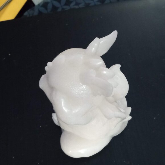 Handmade White See No Evil Dragon Statue Figurine - Picture 5 of 6